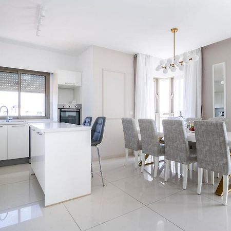Luxury Three-Bedroom/Terrace Over Old City View Jerusalem Ngoại thất bức ảnh