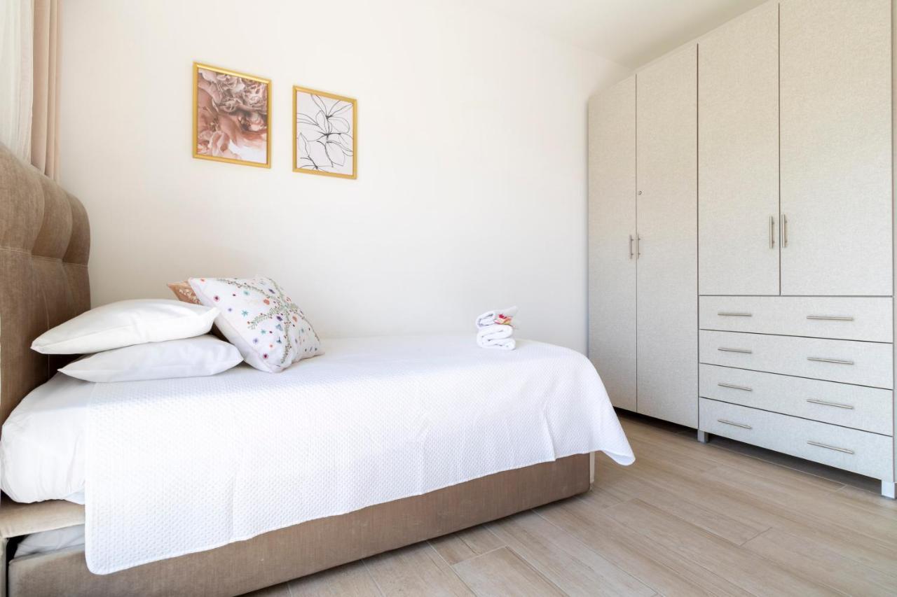 Luxury Three-Bedroom/Terrace Over Old City View Jerusalem Ngoại thất bức ảnh
