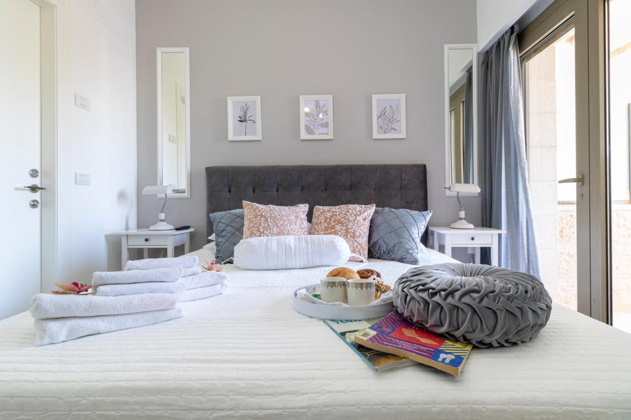 Luxury Three-Bedroom/Terrace Over Old City View Jerusalem Ngoại thất bức ảnh