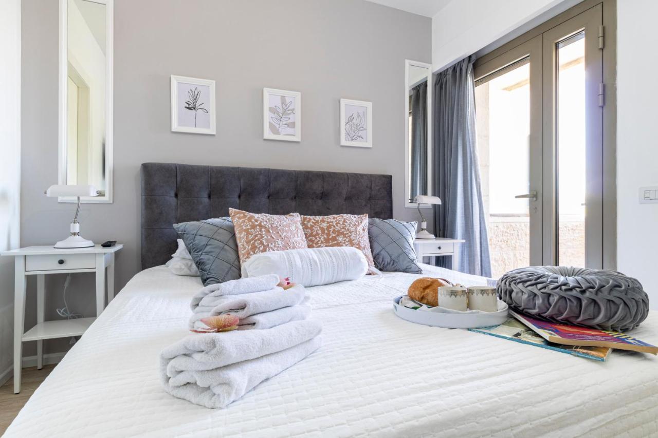 Luxury Three-Bedroom/Terrace Over Old City View Jerusalem Ngoại thất bức ảnh